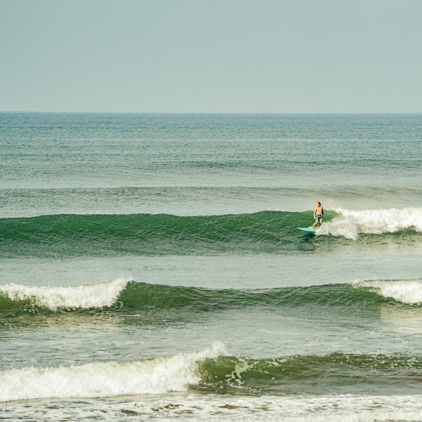 Uncrowded wave